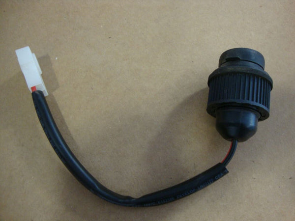 12V POWERLET SOCKET DC BIG DOG BAGGER HARLEY WEATHERPROOF 