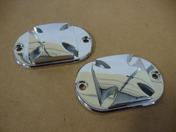 2008-UP BIG DOG PITBULL MALTESE CROSS CHROME REAR AXLE CAPS 
