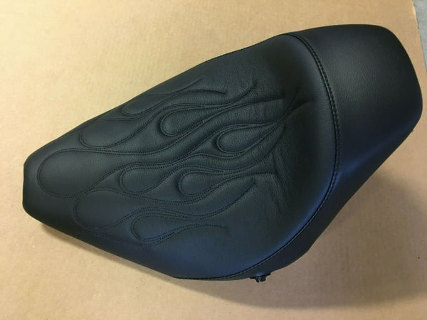 DANNY GRAY FOR BIG DOG MOTORCYCLES AIRHAWK FLAME FLAME SOLO 