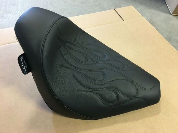 DANNY GRAY FOR BIG DOG MOTORCYCLES AIRHAWK FLAME FLAME SOLO 