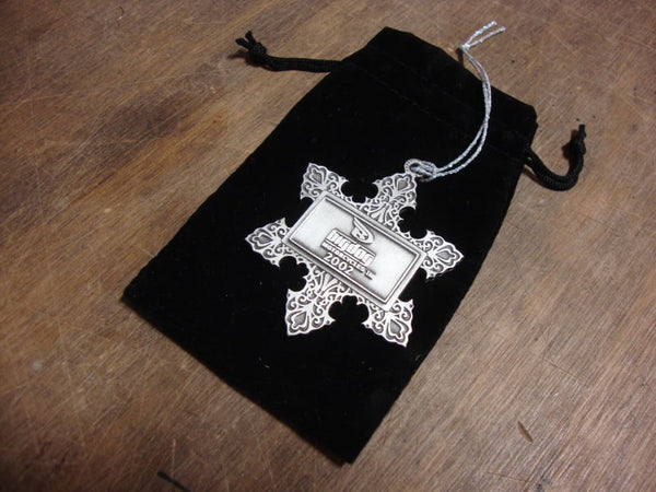 BIG DOG MOTORCYCLES OEM 2002 PEWTER SNOWFLAKE ORNAMENT 2