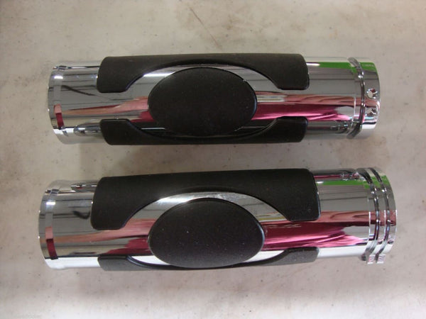 FOR BIG DOG MOTORCYCLES STOCK HAND GRIP SET 2004-2011 MODELS