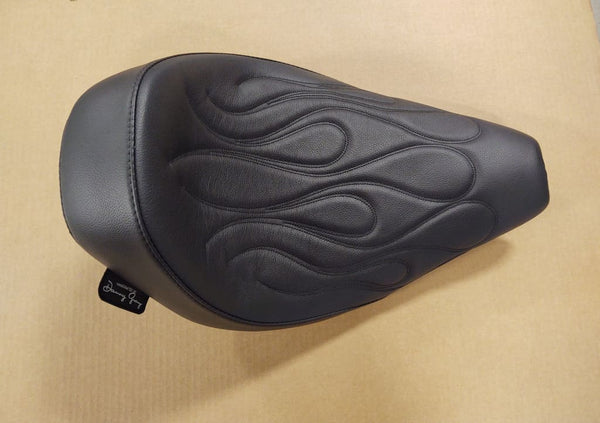 DANNY GRAY AIRHAWK FLAME STITCH FOR BIG DOG MOTORCYCLES SOLO