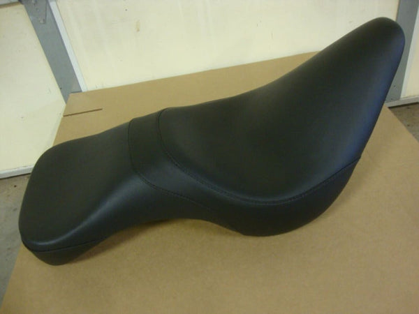 DANNY GRAY BIG DOG MOTORCYCLES 2-UP SEAT FITS 2005 CHOPPER 