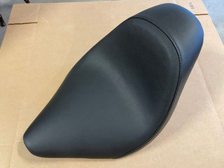 DANNY GRAY FOR BIG DOG MOTORCYCLES SEAT FITS 2005-07 CHOPPER